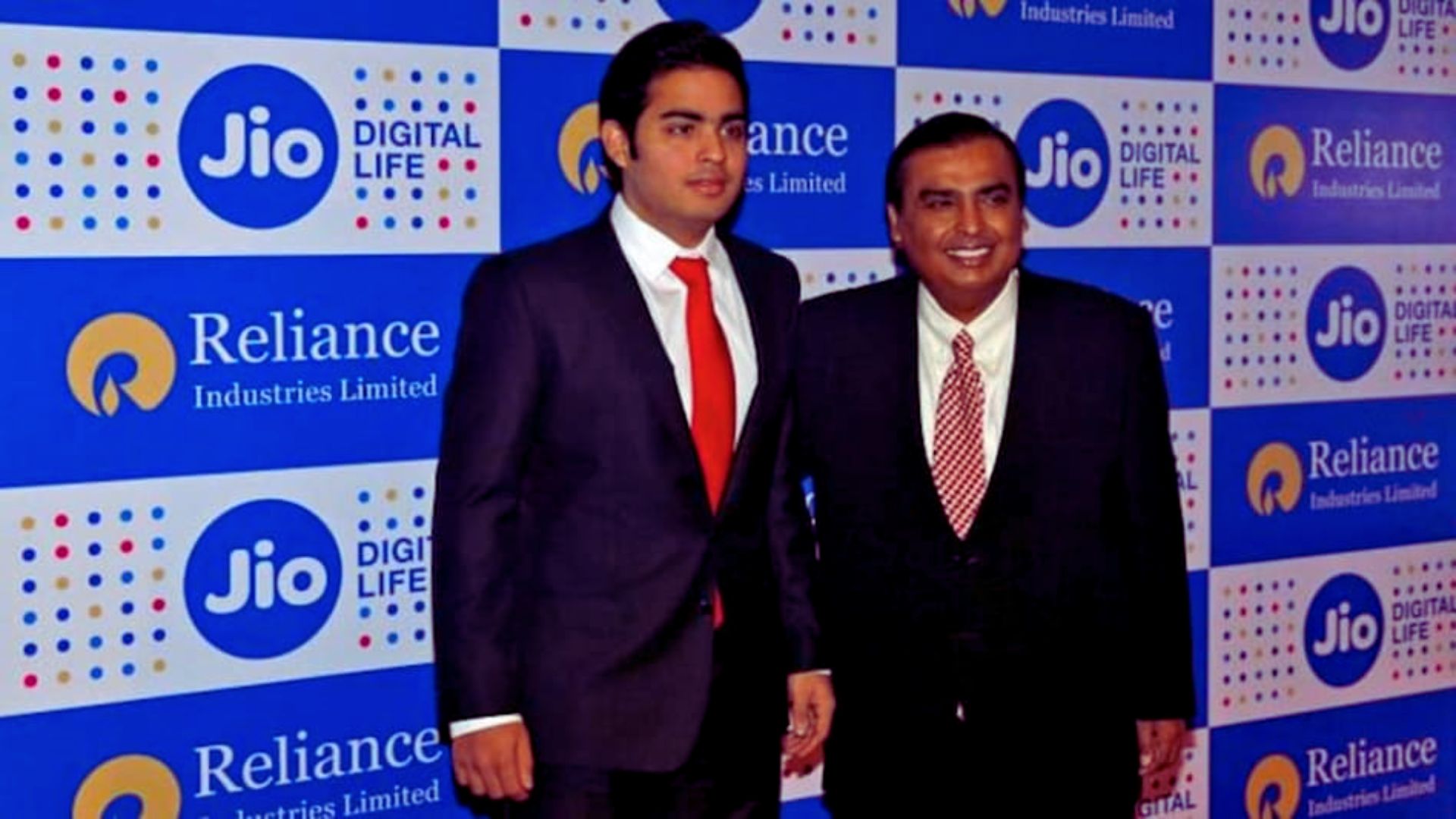 mukesh ambani and anant ambani 